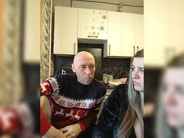 Innokentiy449's BongaCams show and profile