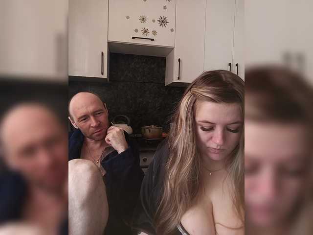 Innokentiy449's BongaCams show and profile