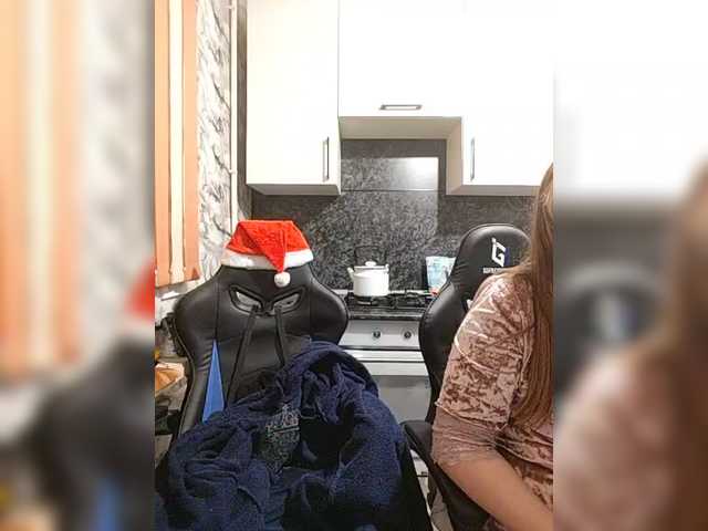 Innokentiy449 from BongaCams