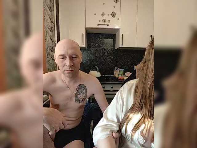 Innokentiy449's BongaCams show and profile