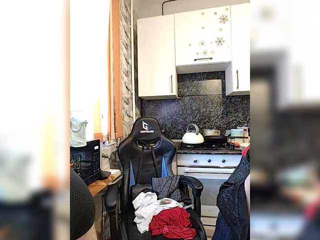 Innokentiy449's BongaCams show and profile