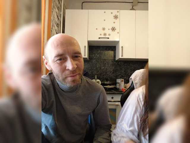 Innokentiy449's BongaCams show and profile