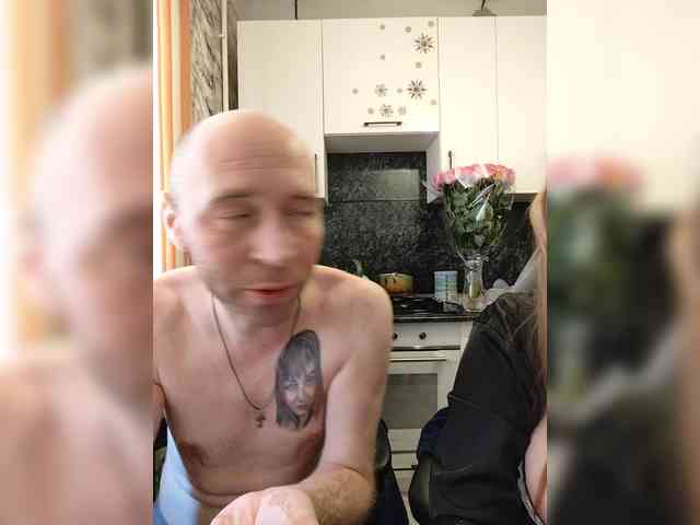 Innokentiy449 Live Webcam on BongaCams