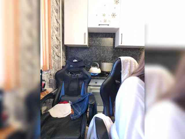 Innokentiy449 webcam