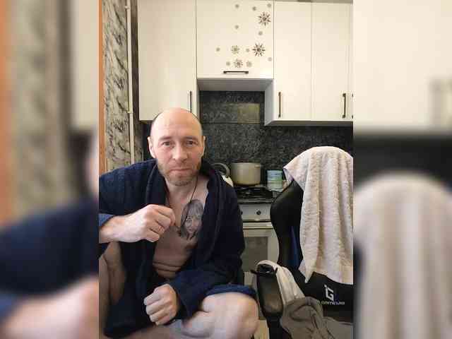 Innokentiy449 webcam