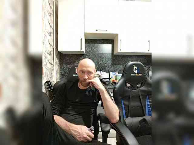 Innokentiy449 webcam