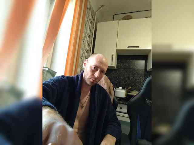 Innokentiy449 webcam