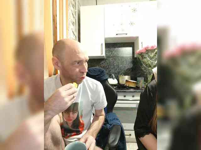 Innokentiy449 webcam