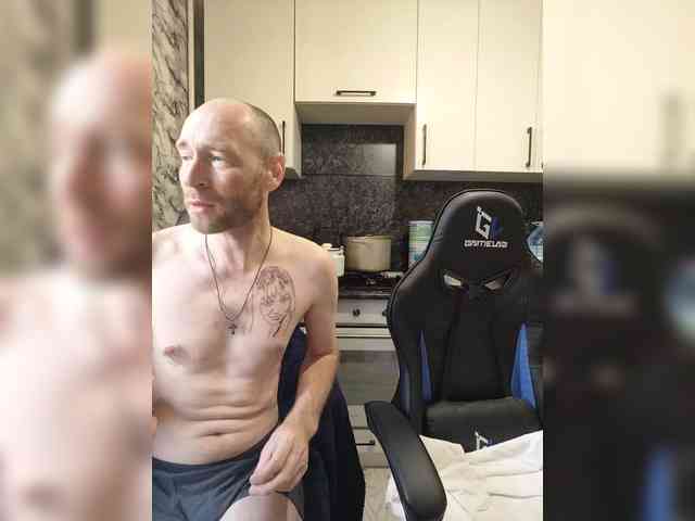 Innokentiy449 webcam