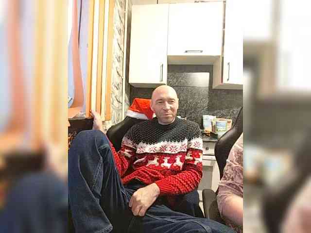 Innokentiy449 Live Webcam on {site_name}