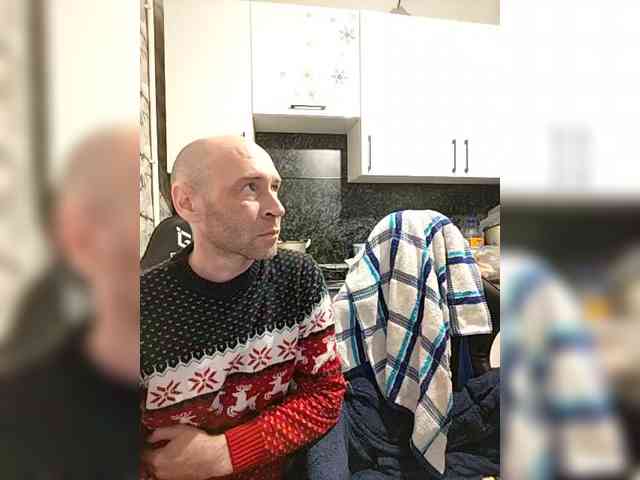 Innokentiy449 Live Webcam on BongaCams