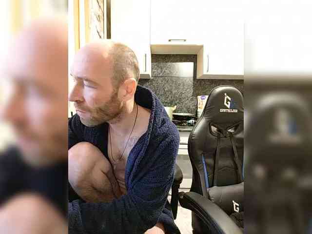 Innokentiy449 webcam