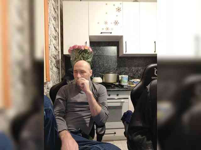 Innokentiy449 webcam