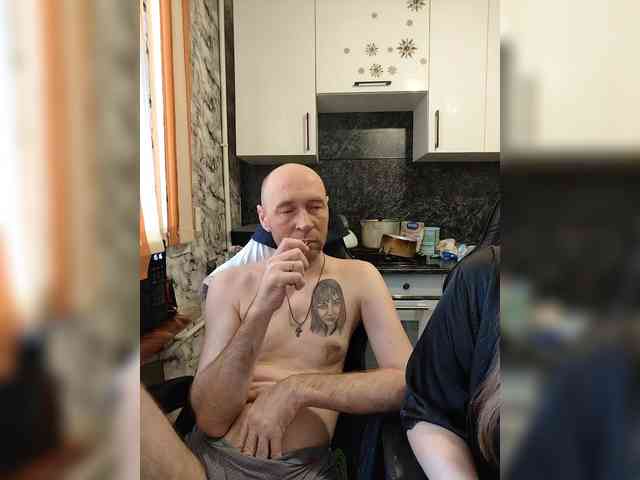 Innokentiy449 webcam