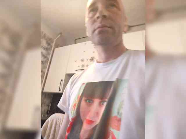 Innokentiy449 webcam