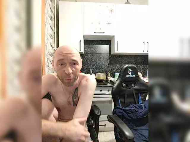 Innokentiy449 webcam