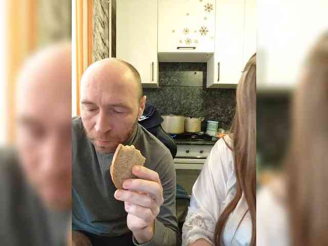 Innokentiy449 webcam