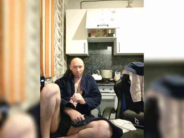 Innokentiy449 webcam