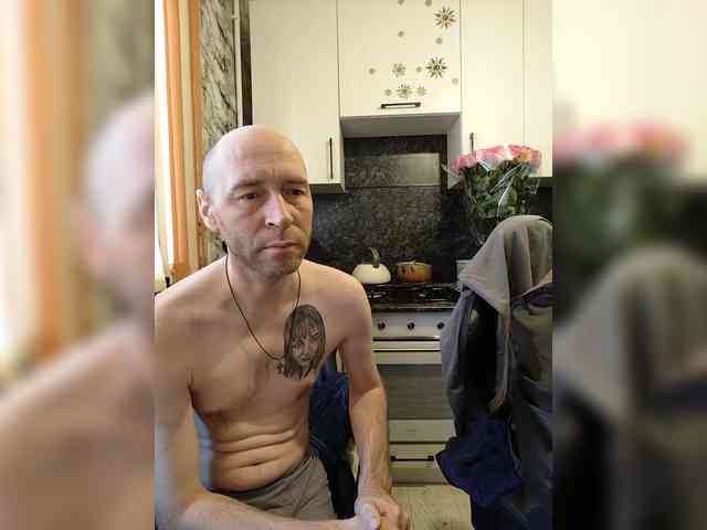 Innokentiy449 webcam