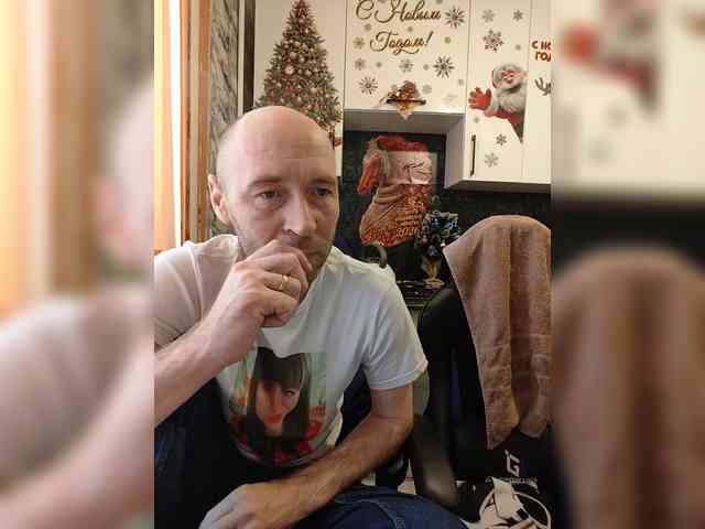 Innokentiy449 webcam