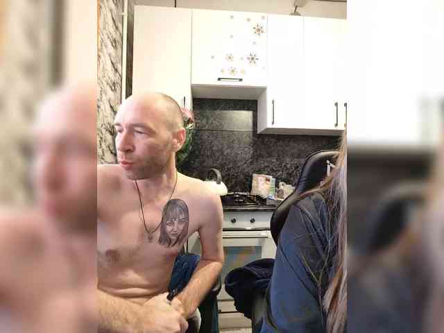 Innokentiy449 Live Webcam on BongaCams