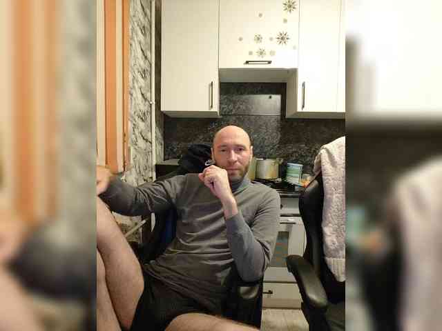 Innokentiy449 webcam