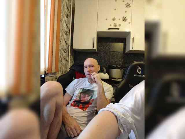 Innokentiy449 webcam