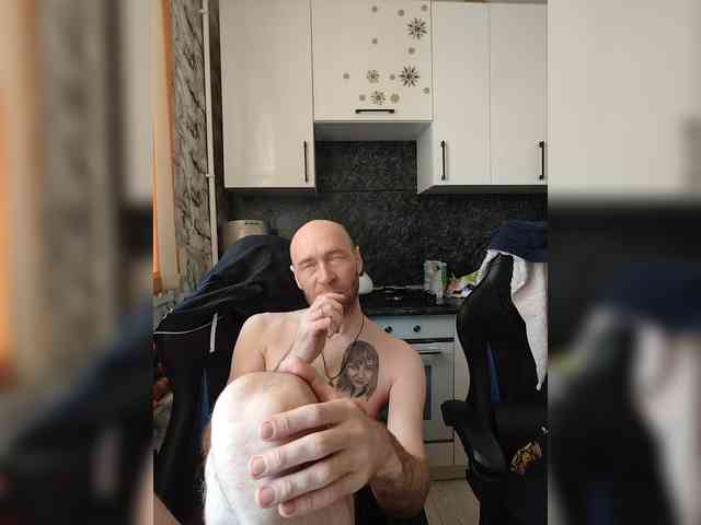 Innokentiy449 webcam