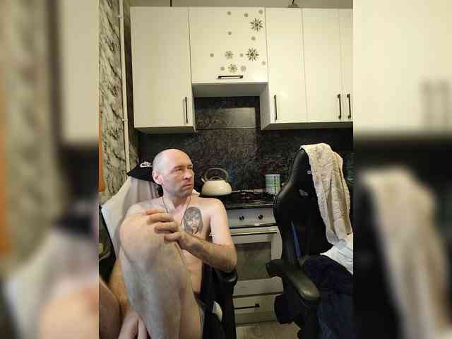 Innokentiy449 webcam