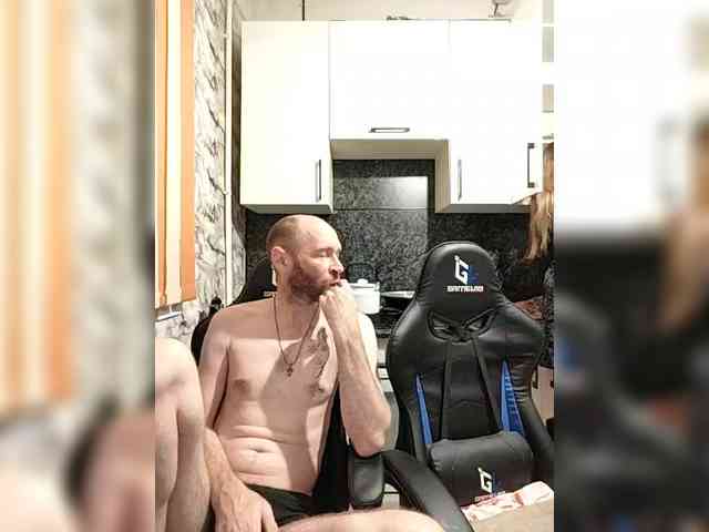 Innokentiy449 webcam