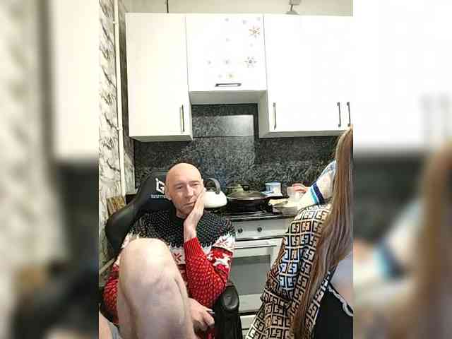 Innokentiy449 Live Webcam on BongaCams