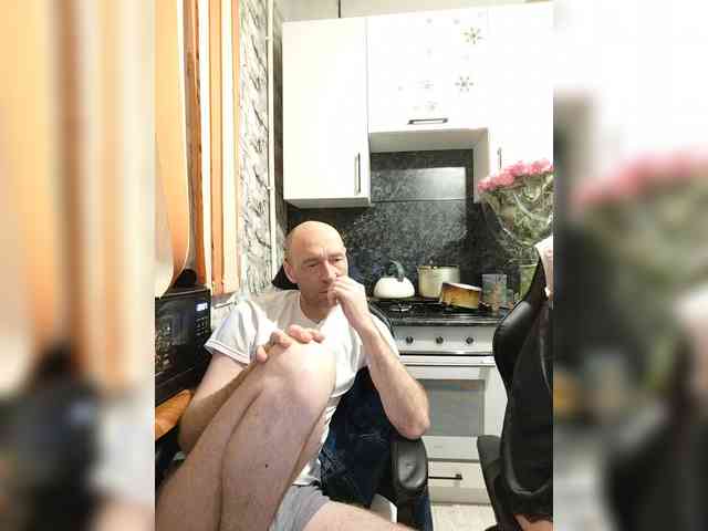 Innokentiy449 webcam