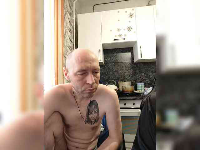 Innokentiy449 webcam