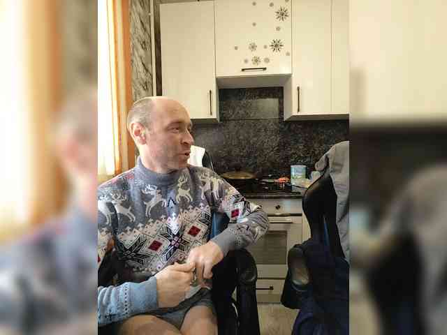 Innokentiy449 webcam