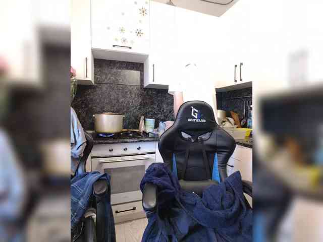 Innokentiy449 webcam