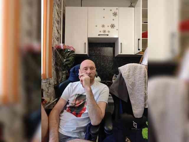 Innokentiy449 webcam