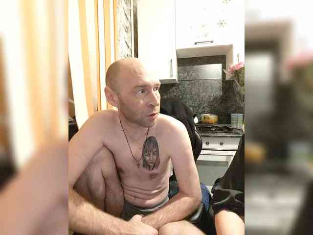 Innokentiy449 webcam