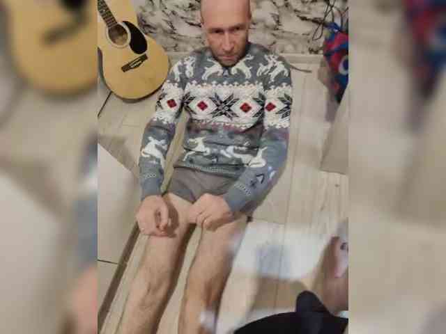 Innokentiy449 Live Webcam on BongaCams