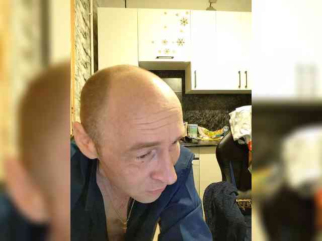 Innokentiy449 webcam