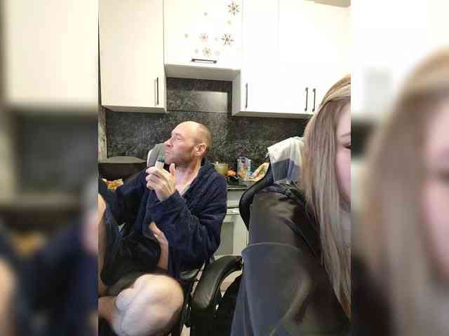 Innokentiy449 Live Webcam on BongaCams