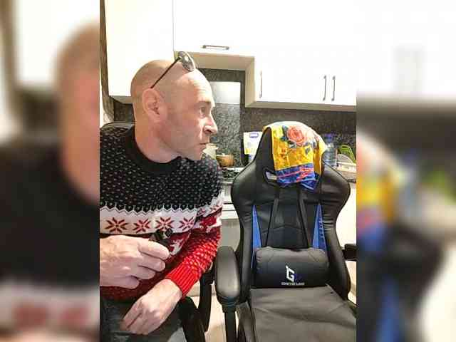 Innokentiy449 webcam