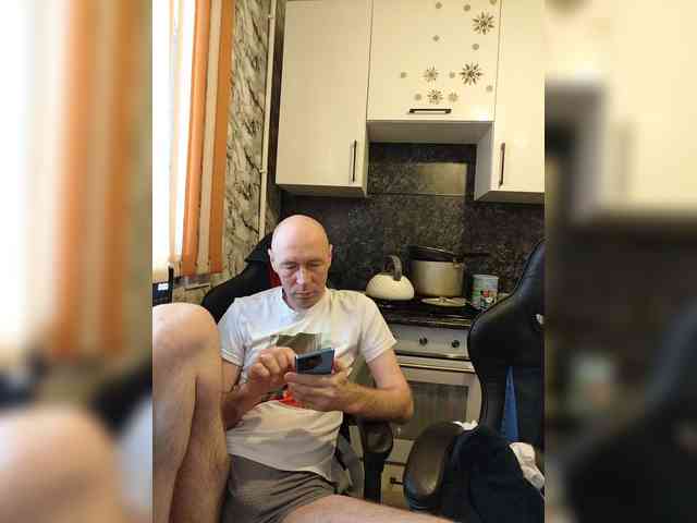 Innokentiy449 webcam