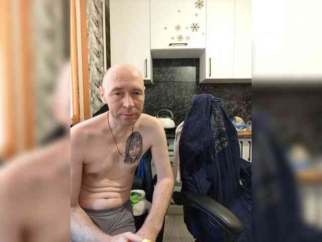 Innokentiy449 webcam