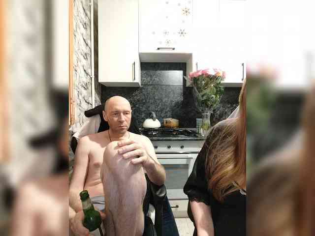 Innokentiy449 Live Webcam on BongaCams