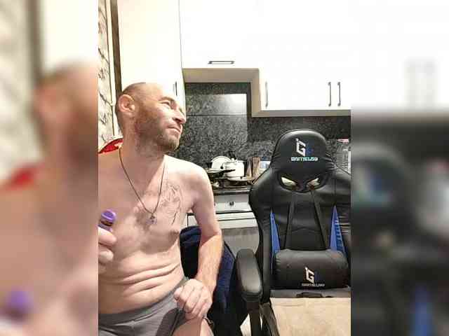 Innokentiy449 webcam