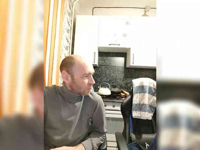 Innokentiy449 webcam