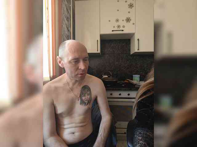 Innokentiy449 webcam