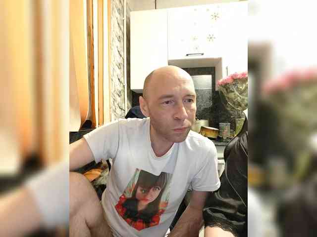 Innokentiy449 webcam