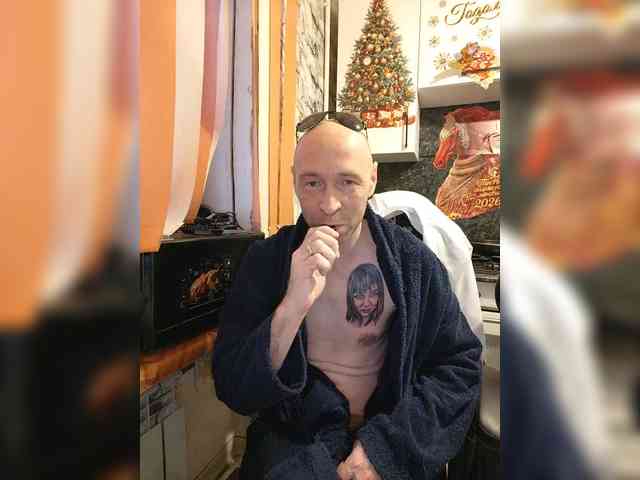 Innokentiy449 webcam