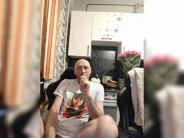 Innokentiy449 webcam